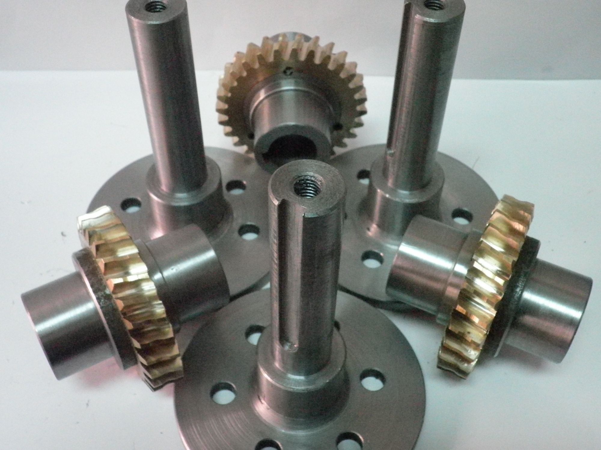 機(jī)械加工產(chǎn)業(yè)鏈 從車(chē)床銑床到五金模具配件的綜合解析